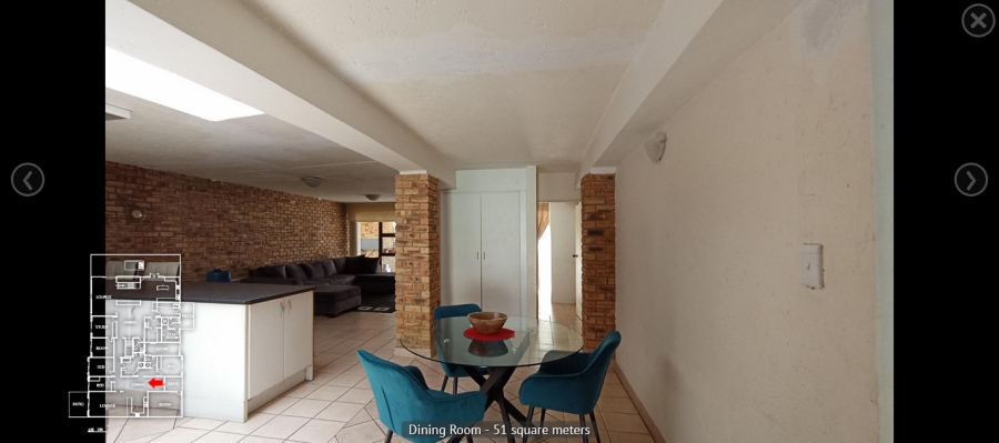 7 Bedroom Property for Sale in Featherbrooke Estate Gauteng