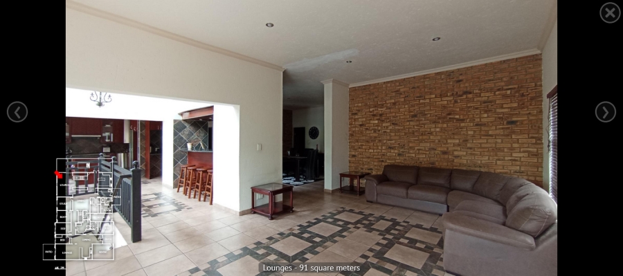 7 Bedroom Property for Sale in Featherbrooke Estate Gauteng