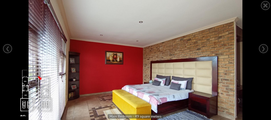 7 Bedroom Property for Sale in Featherbrooke Estate Gauteng