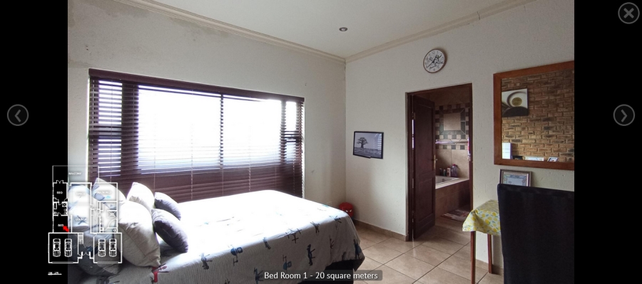 7 Bedroom Property for Sale in Featherbrooke Estate Gauteng