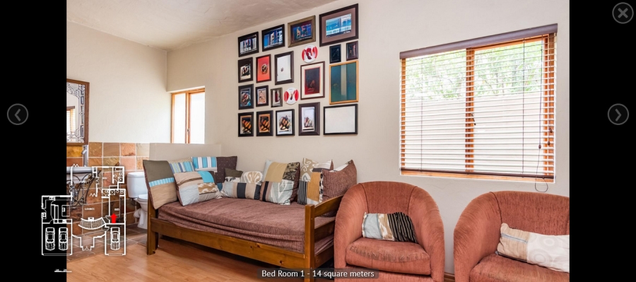 5 Bedroom Property for Sale in Featherbrooke Estate Gauteng