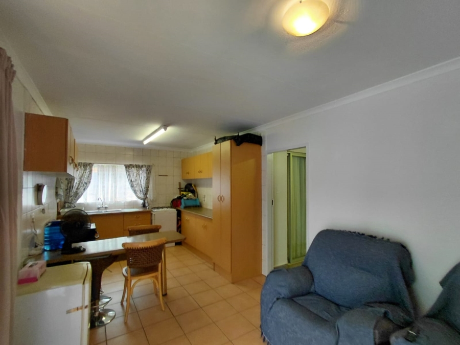 5 Bedroom Property for Sale in Greenhills Gauteng