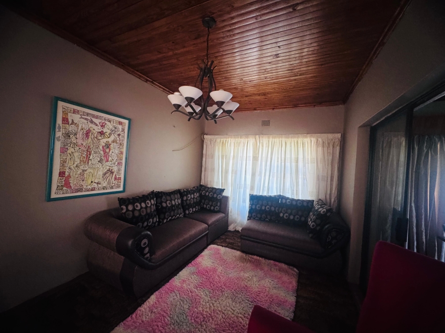 3 Bedroom Property for Sale in Clayville East Gauteng