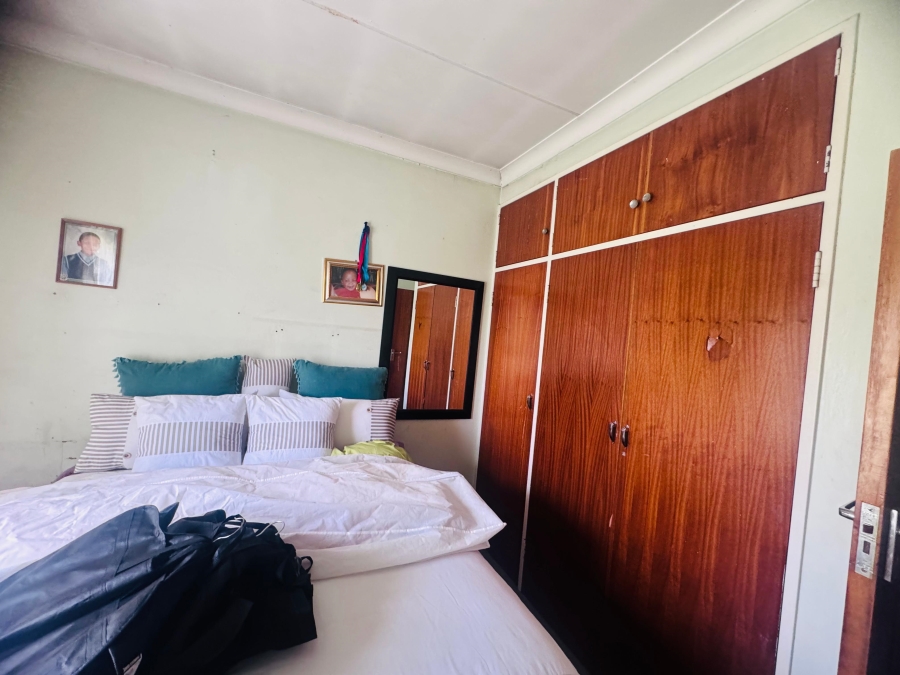 3 Bedroom Property for Sale in Clayville East Gauteng