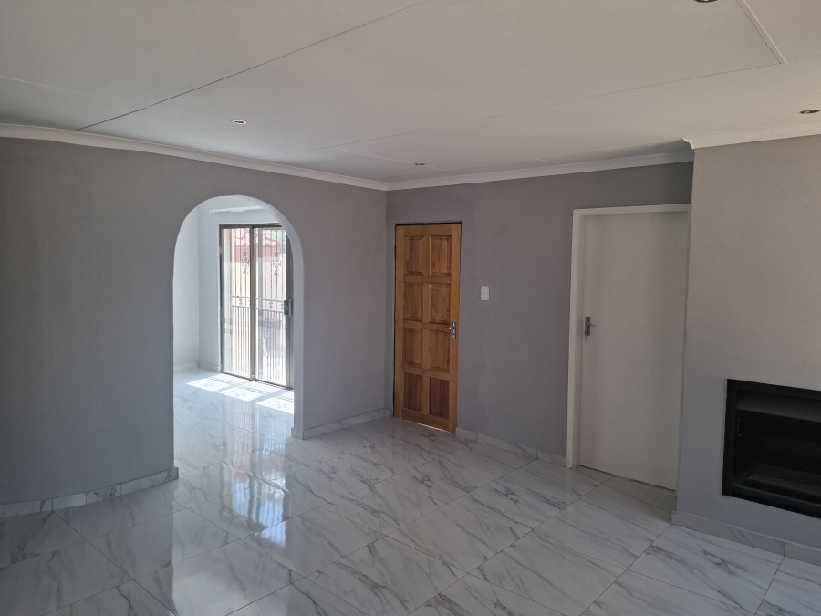 4 Bedroom Property for Sale in Johannesburg North Gauteng