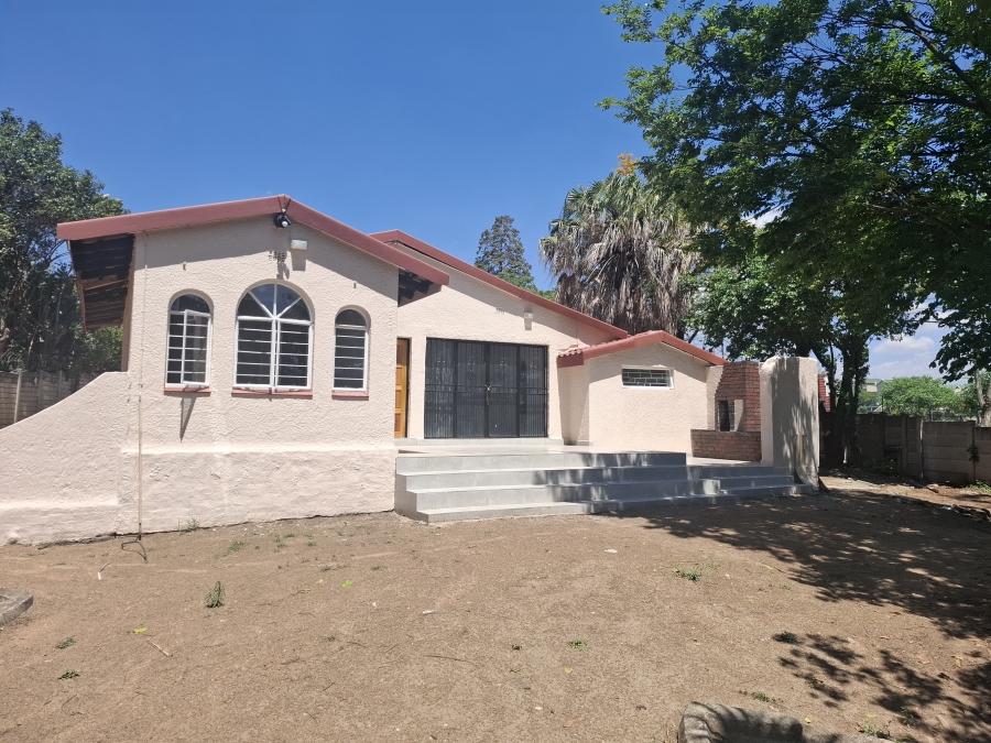 4 Bedroom Property for Sale in Johannesburg North Gauteng