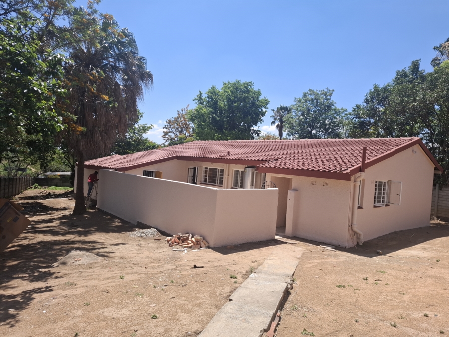 4 Bedroom Property for Sale in Johannesburg North Gauteng