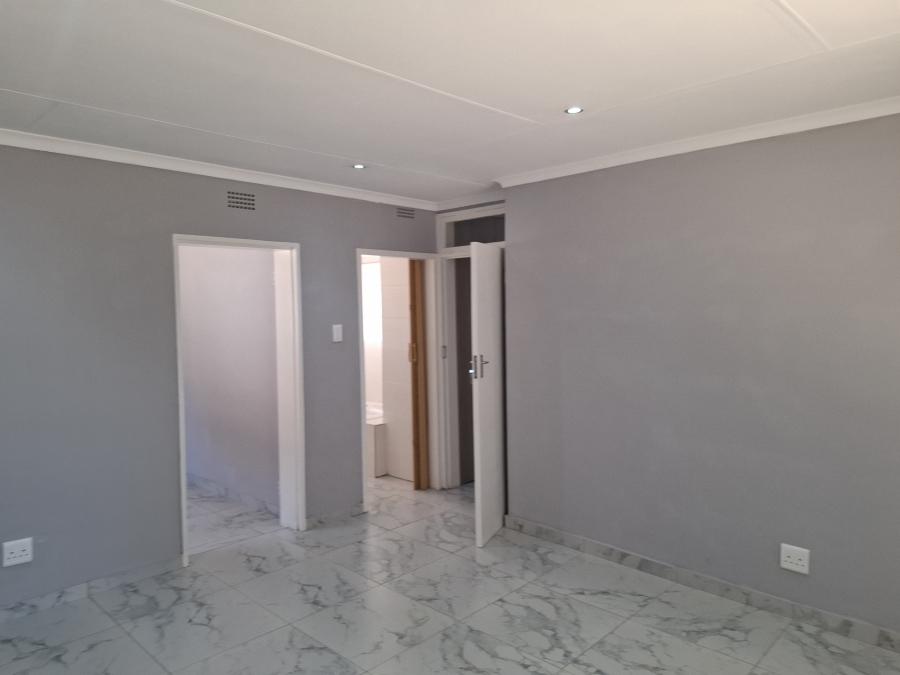 4 Bedroom Property for Sale in Johannesburg North Gauteng