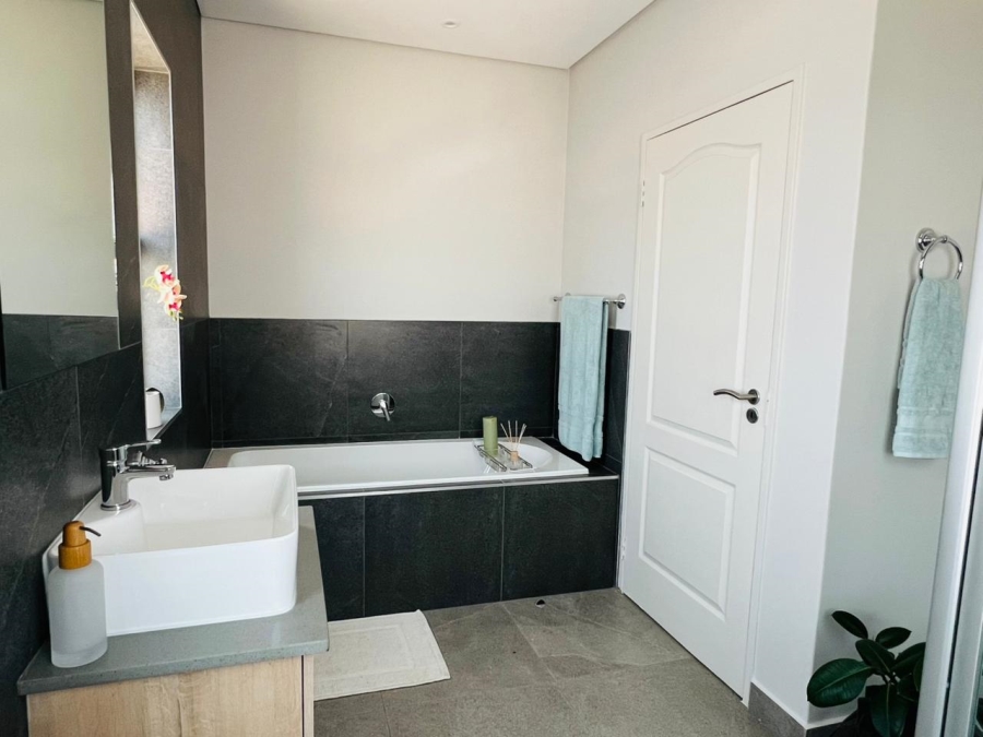 4 Bedroom Property for Sale in Montana Gauteng