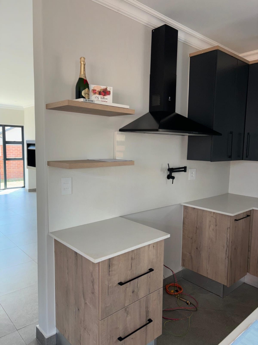 3 Bedroom Property for Sale in Equestria Gauteng