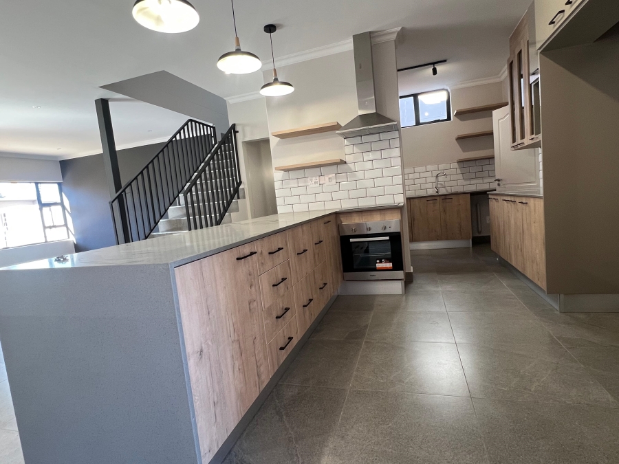 4 Bedroom Property for Sale in Montana Gauteng