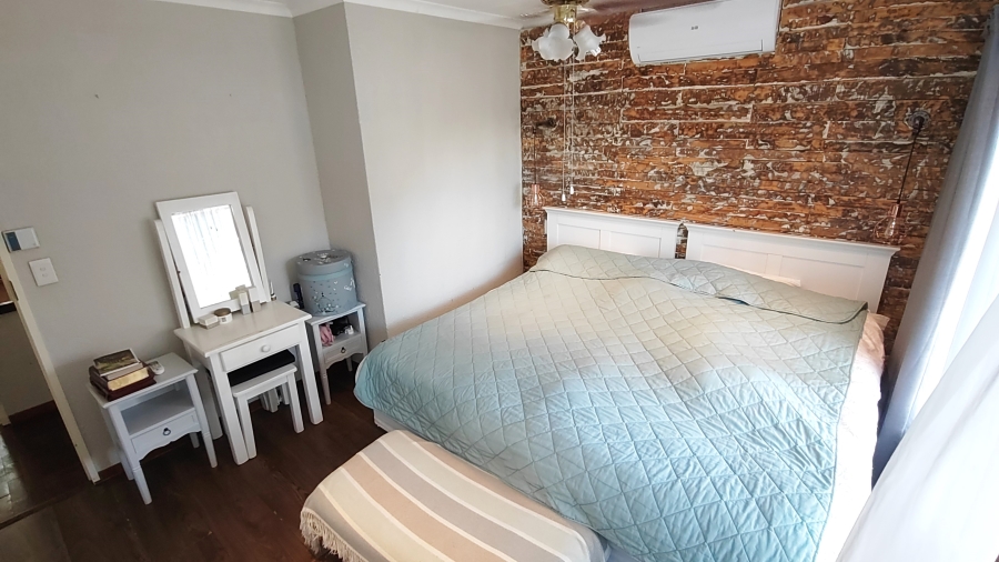 2 Bedroom Property for Sale in Annlin Gauteng