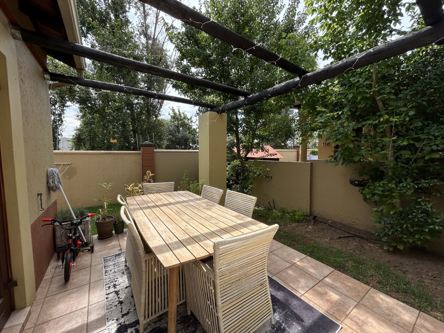 3 Bedroom Property for Sale in Douglasdale Gauteng