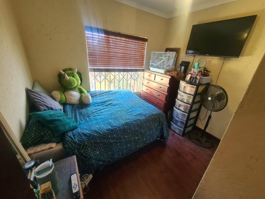 2 Bedroom Property for Sale in Elardus Park Gauteng