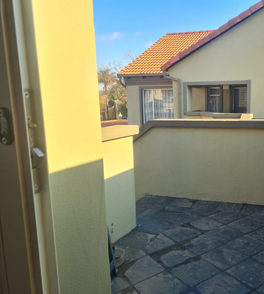 2 Bedroom Property for Sale in Elardus Park Gauteng
