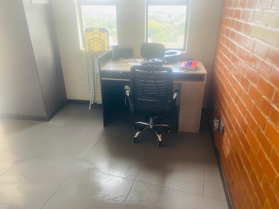 1 Bedroom Property for Sale in Hatfield Gauteng