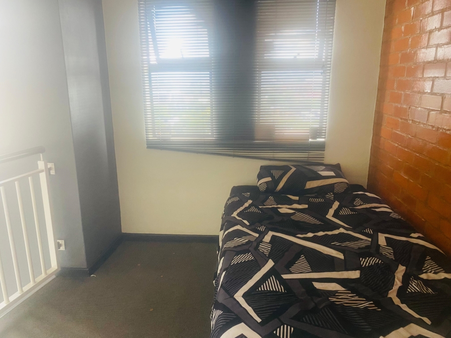 1 Bedroom Property for Sale in Hatfield Gauteng