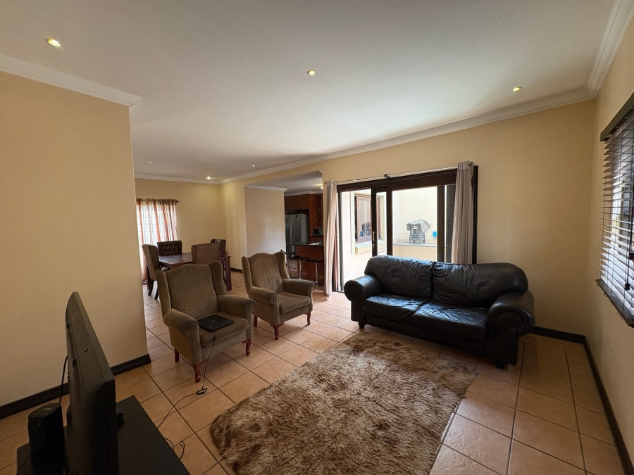 3 Bedroom Property for Sale in Montana Tuine Gauteng