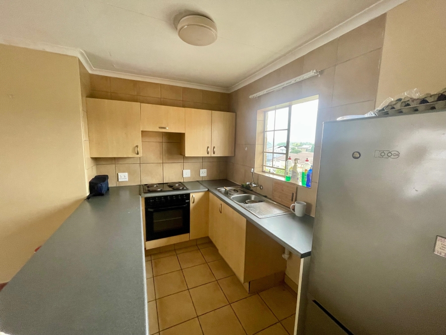 1 Bedroom Property for Sale in Newmark Estate Gauteng