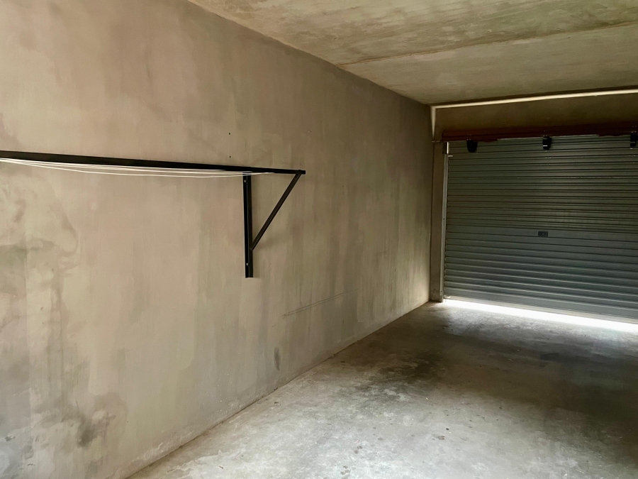 1 Bedroom Property for Sale in Newmark Estate Gauteng