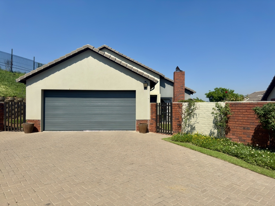 3 Bedroom Property for Sale in Amberfield Gauteng