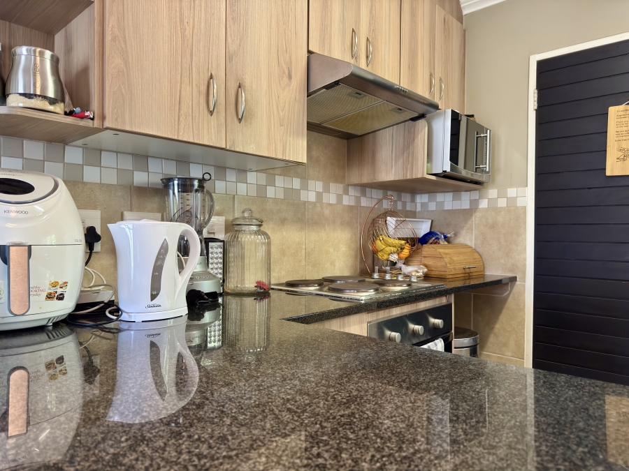 3 Bedroom Property for Sale in Amberfield Gauteng