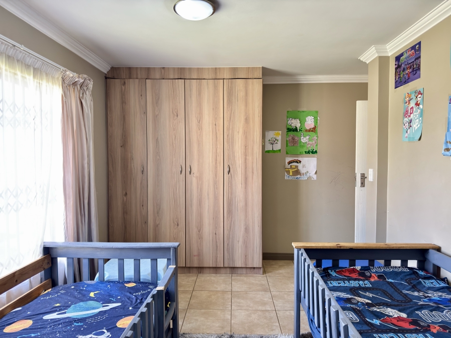 3 Bedroom Property for Sale in Amberfield Gauteng