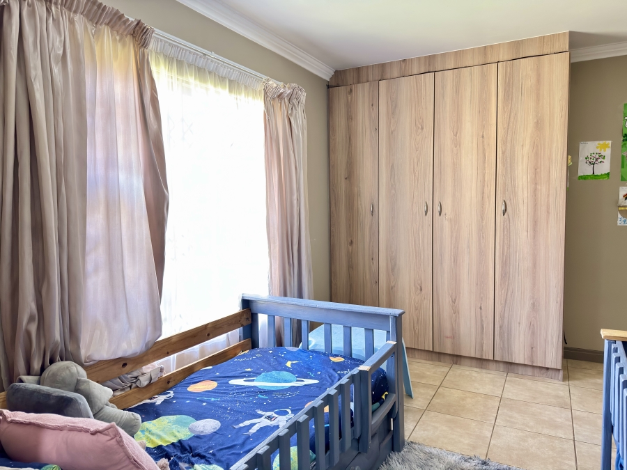 3 Bedroom Property for Sale in Amberfield Gauteng