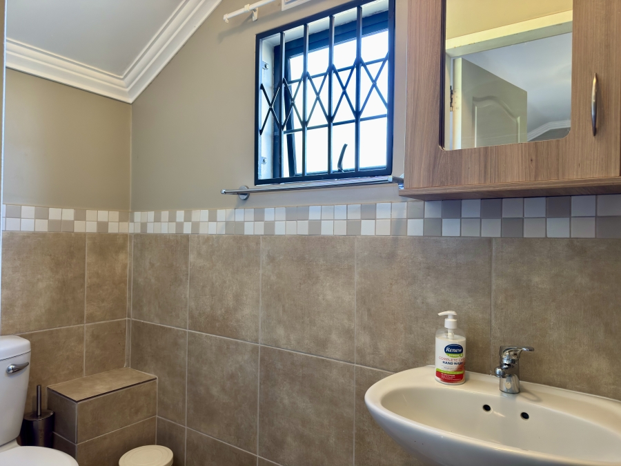 3 Bedroom Property for Sale in Amberfield Gauteng