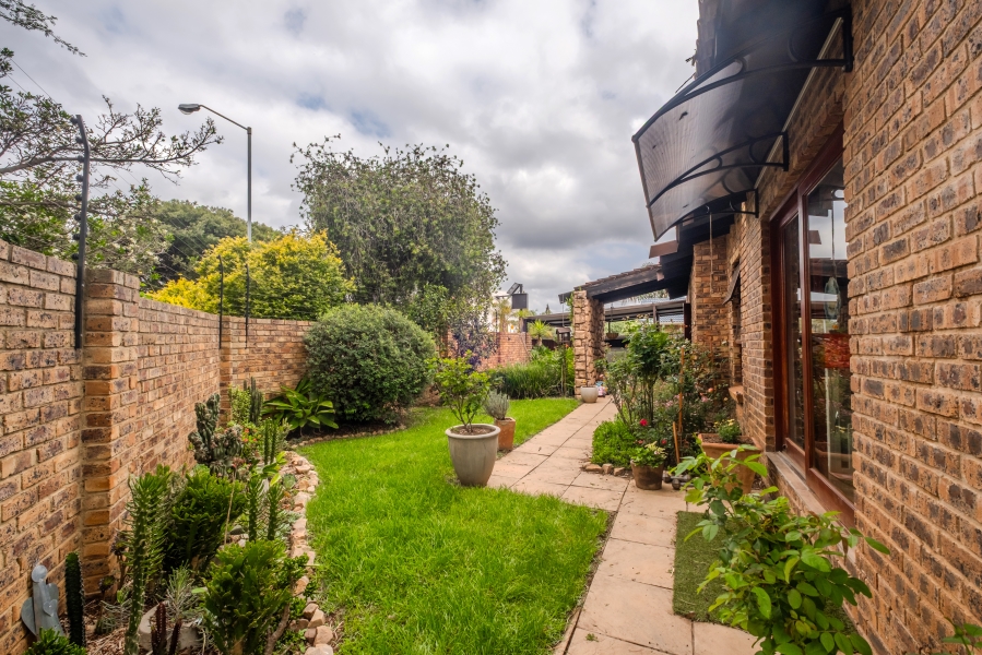 3 Bedroom Property for Sale in Moreleta Park Gauteng