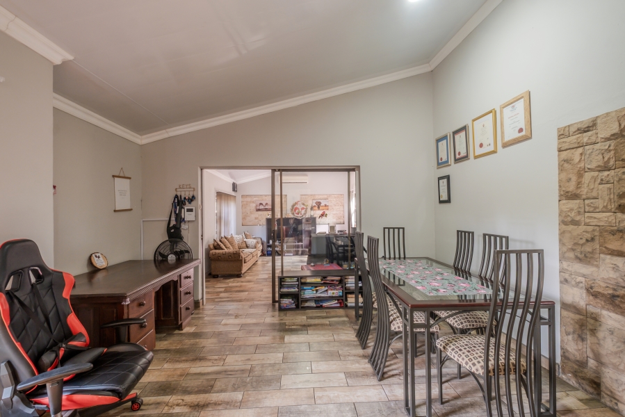 3 Bedroom Property for Sale in Moreleta Park Gauteng