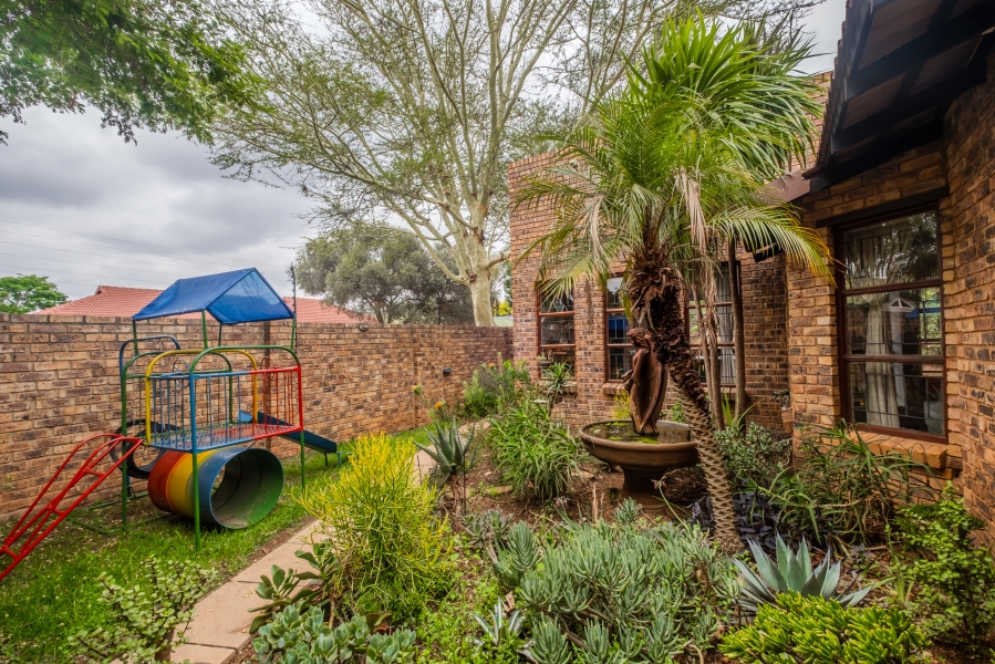 3 Bedroom Property for Sale in Moreleta Park Gauteng