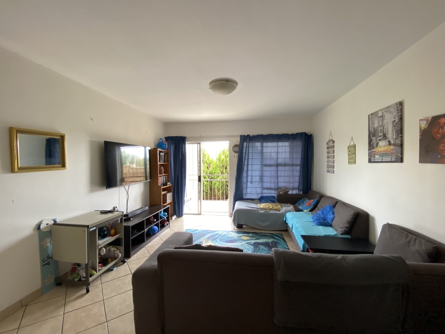 2 Bedroom Property for Sale in Celtisdal Gauteng