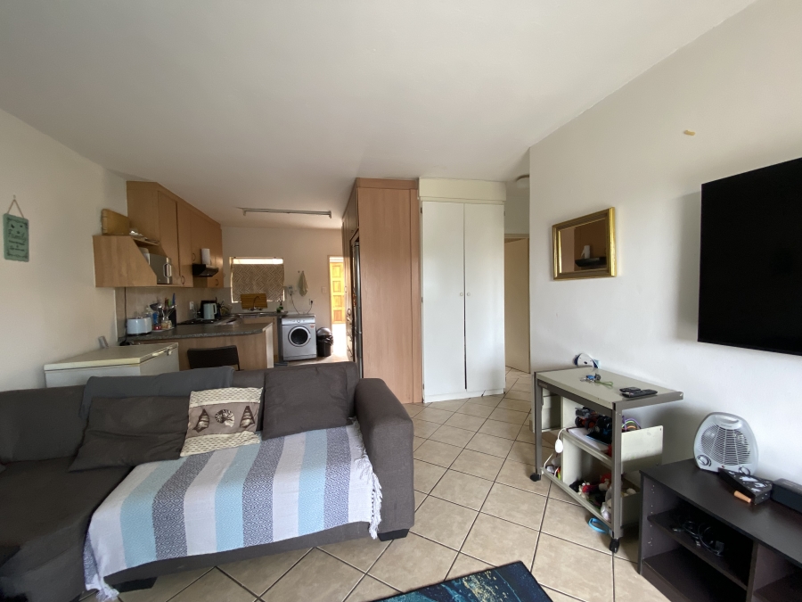 2 Bedroom Property for Sale in Celtisdal Gauteng