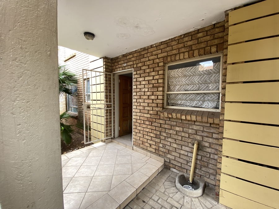 2 Bedroom Property for Sale in Celtisdal Gauteng