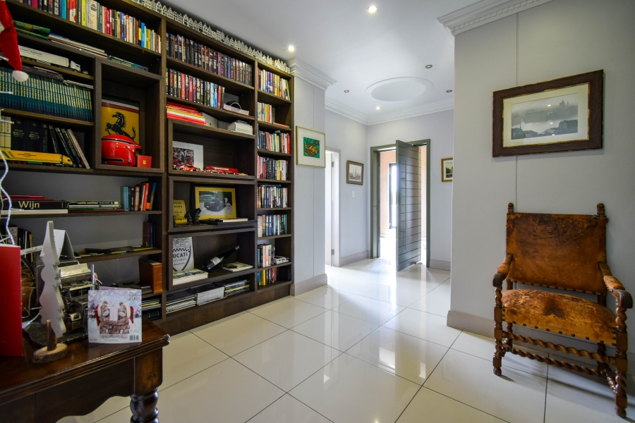 2 Bedroom Property for Sale in Rosebank Gauteng