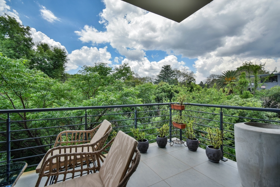 2 Bedroom Property for Sale in Rosebank Gauteng