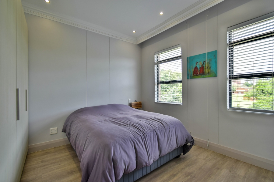 2 Bedroom Property for Sale in Rosebank Gauteng