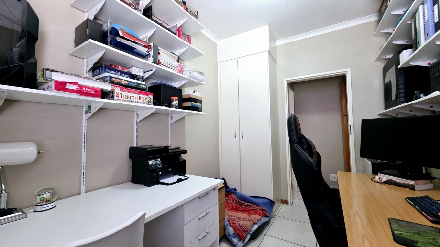 3 Bedroom Property for Sale in Moreleta Park Gauteng