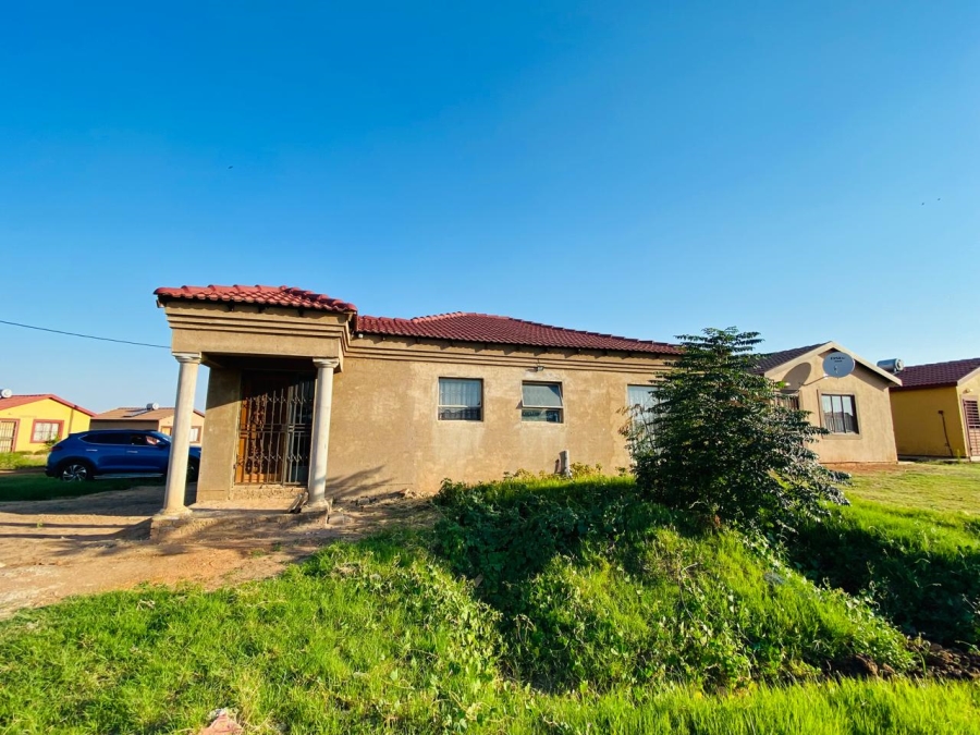 2 Bedroom Property for Sale in Soshanguve South Gauteng