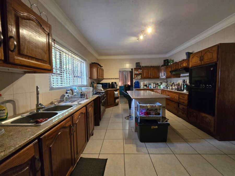 4 Bedroom Property for Sale in Waterkloof Ridge Gauteng