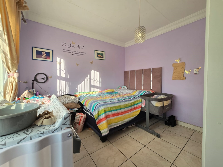 4 Bedroom Property for Sale in Waterkloof Ridge Gauteng