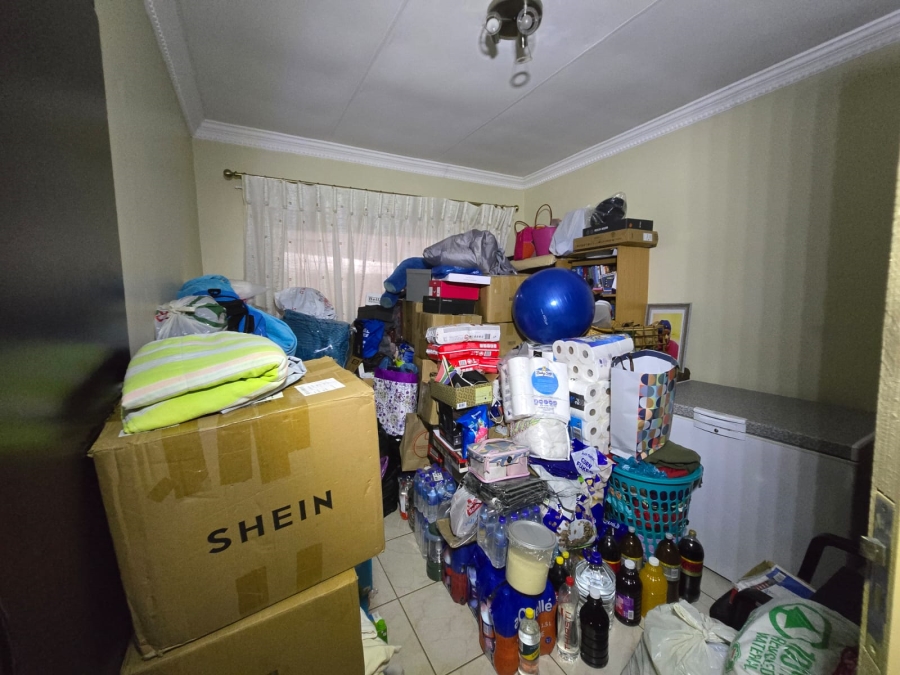 4 Bedroom Property for Sale in Waterkloof Ridge Gauteng