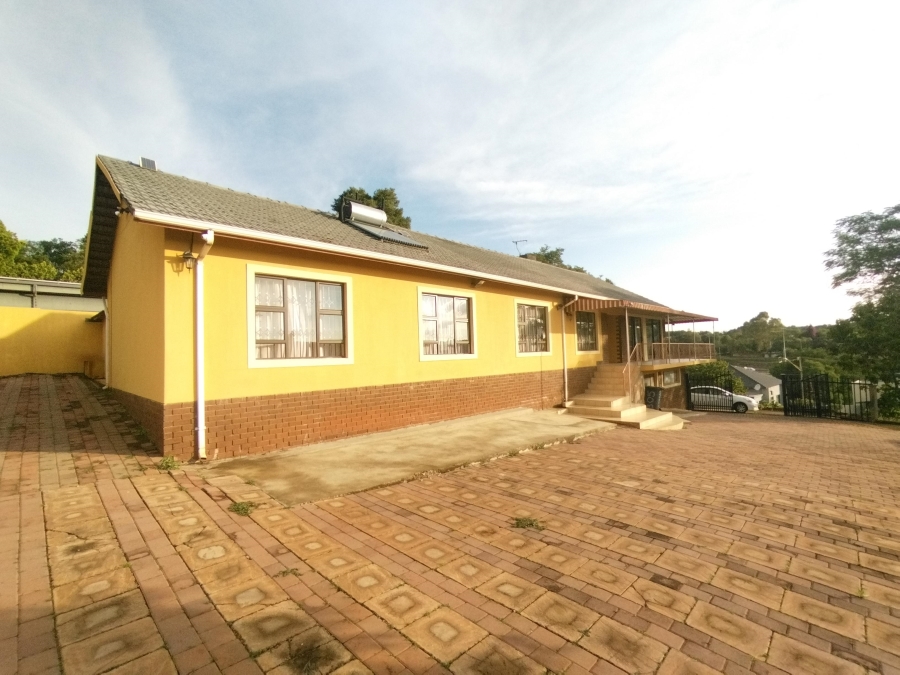 4 Bedroom Property for Sale in Waterkloof Ridge Gauteng