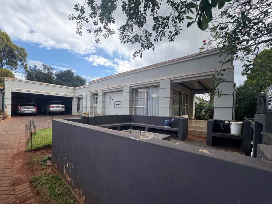 5 Bedroom Property for Sale in Wonderboom Gauteng