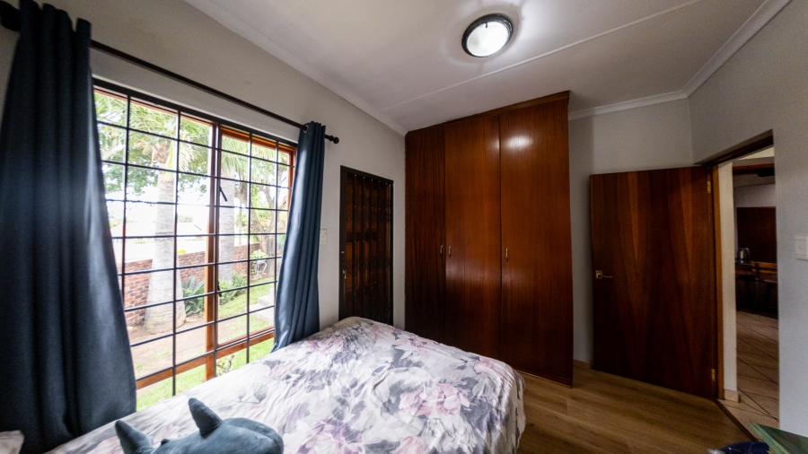 3 Bedroom Property for Sale in Thatchfield Cresent Gauteng