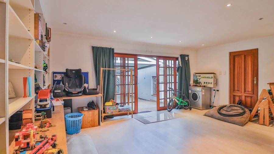 3 Bedroom Property for Sale in Modderfontein Gauteng