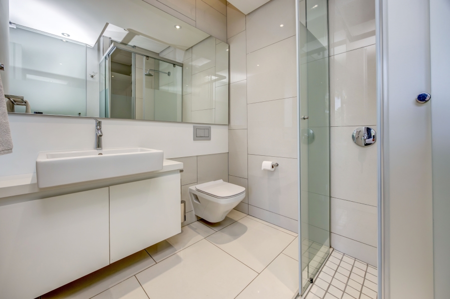 2 Bedroom Property for Sale in Sandhurst Gauteng