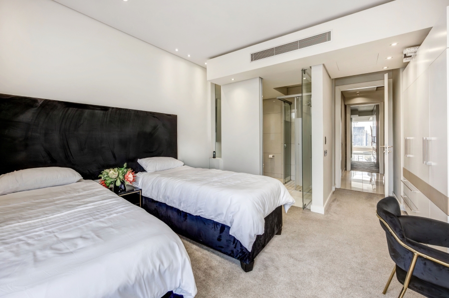 2 Bedroom Property for Sale in Sandhurst Gauteng