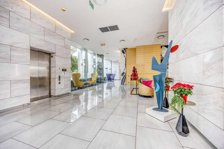 2 Bedroom Property for Sale in Sandhurst Gauteng